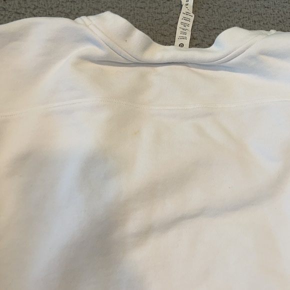 Lululemon White special edition crewneck size 6 - Picture 7 of 7